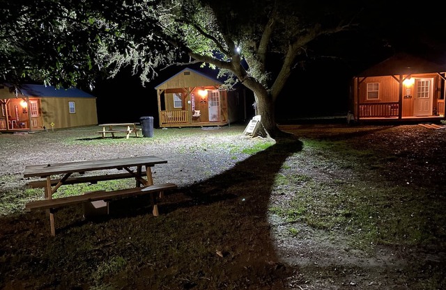 The Bernice Beehive Cabin Cozy Cabin at Vieux Carre’ Home and Cabins Grounds