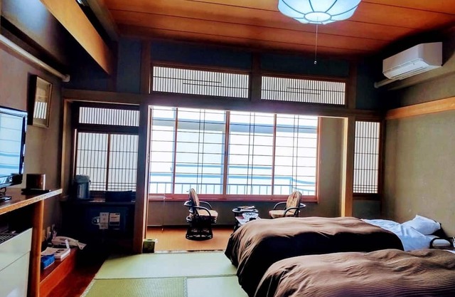 Annex JapaneseWestern room 10 tatami mats Non / Fukushima Fukushima
