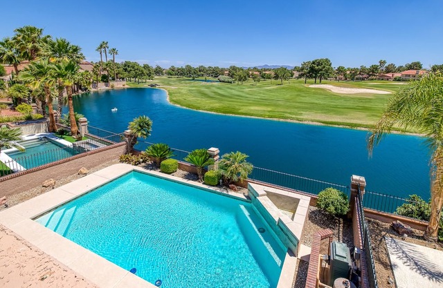 Breathtaking Stunning View! Villa Home with a pool on a Golf Course! 30 day Min