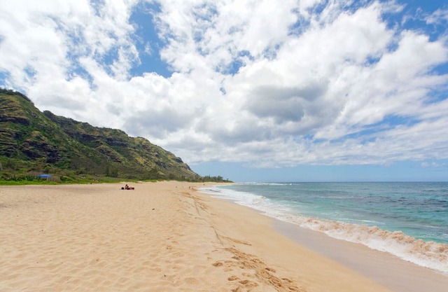 Kukui Hale - Short Walk to Beach, AC