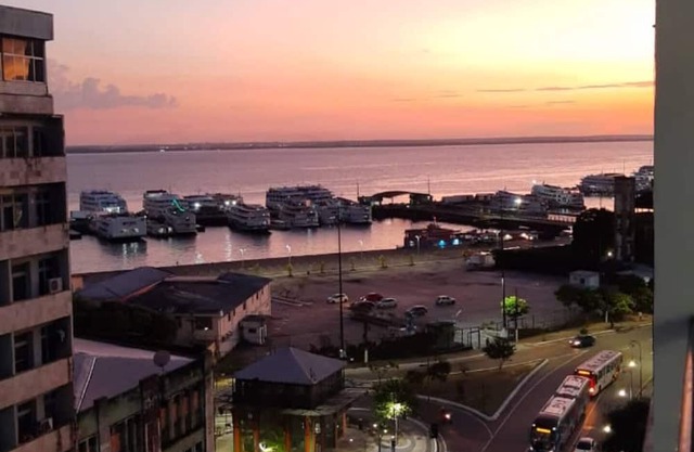 Apartamento no Centro de Manaus com Vista Para o Rio Negro A 5 Minutos do Porto