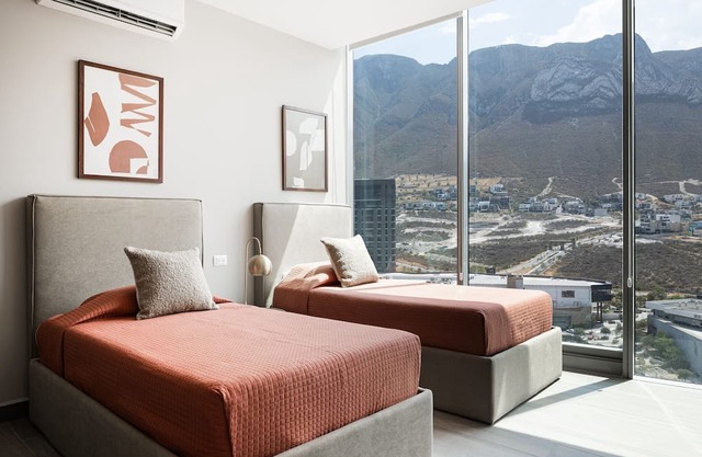 Modern apartment 2 minutes from the American consulate