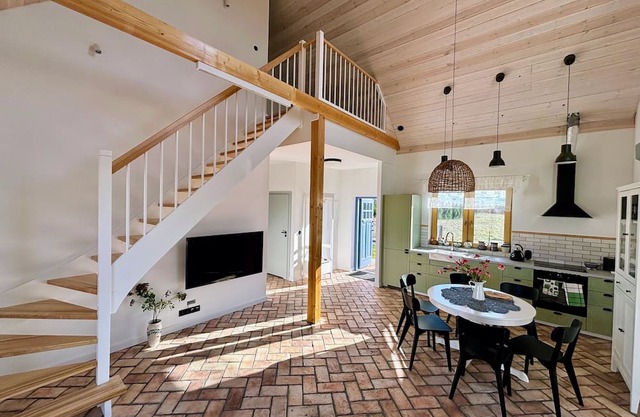 Rustic country house with 2 bedrooms, sauna & hot tub on the island of Wolin near Swinemünde