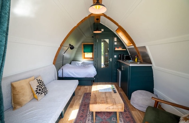 Romantic Cosy Cabin with Hot Tub in Cumbria