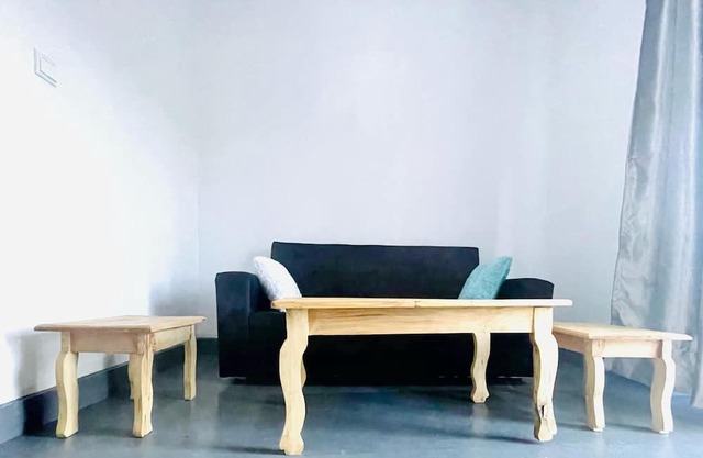 4-bedroom peaceful village home, 5 minutes to Rwanda's Akagera National Park.