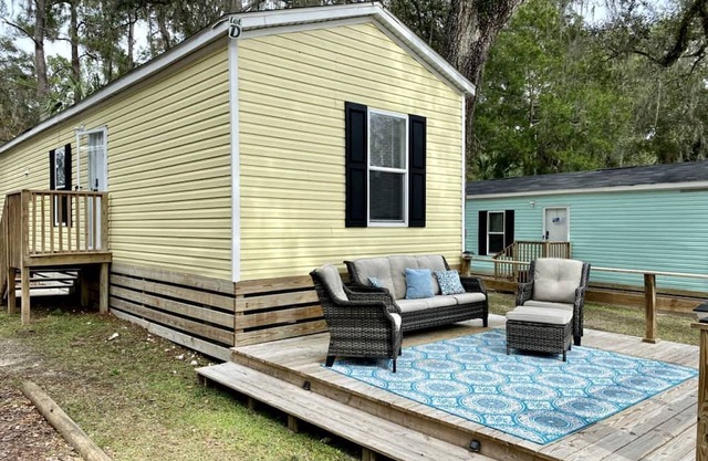 Off-Grid Cottage with Nice Sights in Dunnellon, Florida