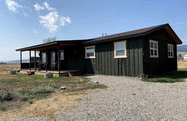 Secluded Modern Vacation Home with Madison Range Views near Ennis Lake, McAllister Montana