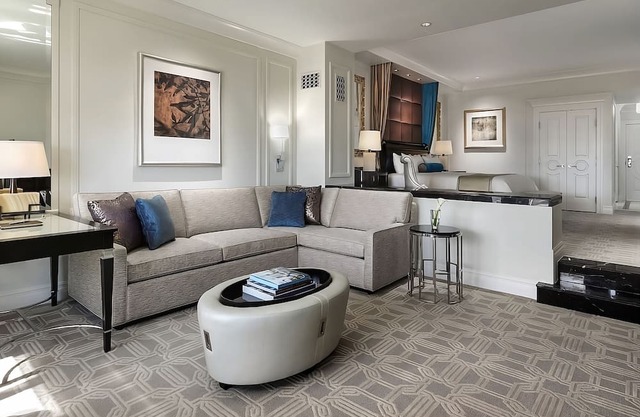 3 Luxury King Suite at Palazzo at The Venetian