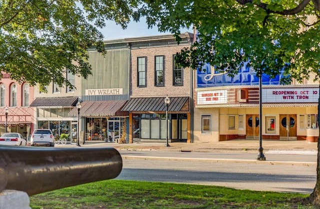 Sleeps 6. Two Downtown Lofts Combined.