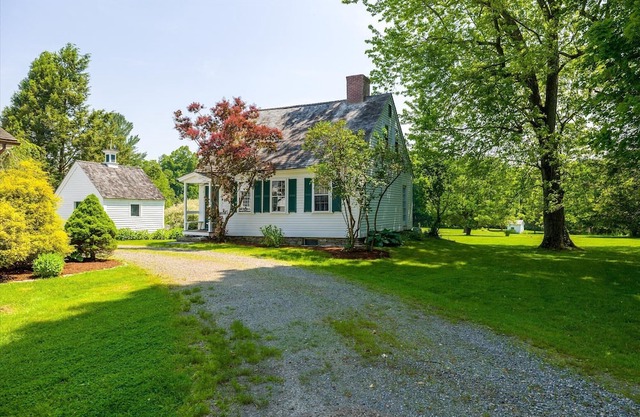 The Cottage at Golden Hill Farm