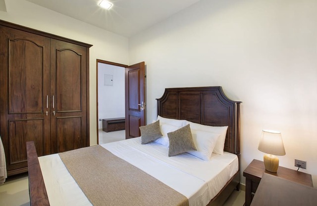 Double-Bedroom Apartment G