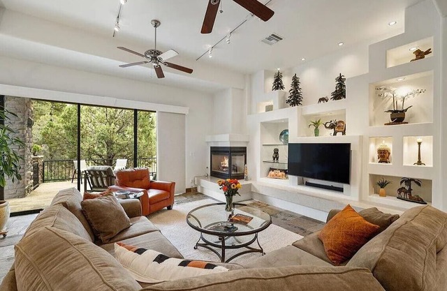 Serene Luxe Prescott Pines Hideaway, Games + Epic Views, Sleep 16+, Fun For All!