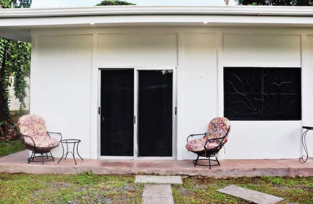 Playa Negra's White House