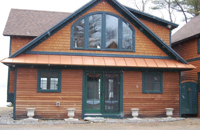 Lakefront cottage swimming, paddling, fishing near Acadia, Katahdin, Downeast.