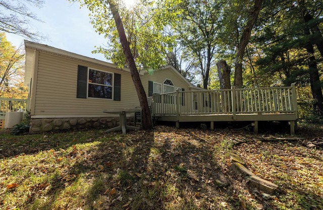 3BR Forest Retreat Near Stream. Quiet, Cozy & Perfect for Nature Lovers