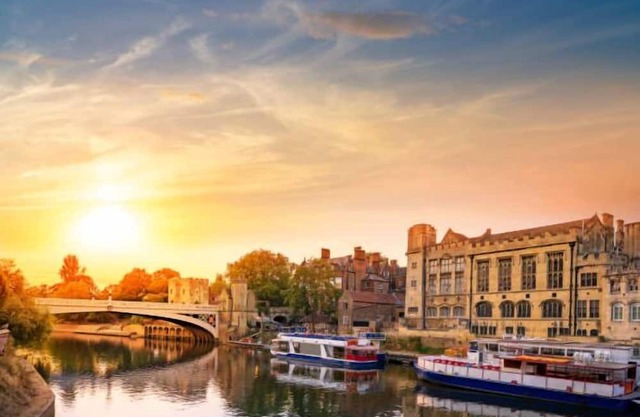 Three Bedroom House | York Getaway 1#