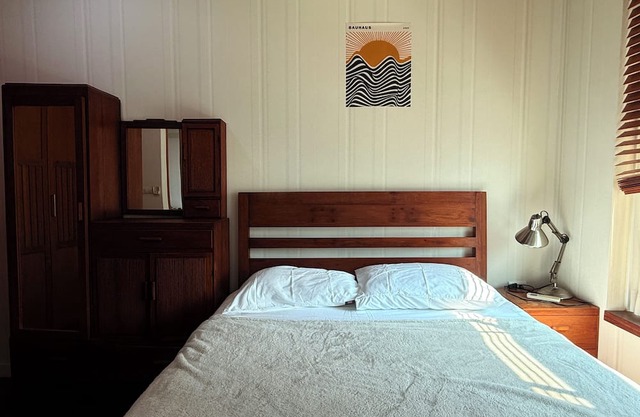 1 BR Luxury condo Pool, gym and sauna with fitness room, WiFi