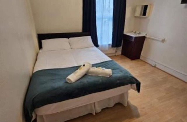 Bruce Rooms – Your Comfortable Retreat in Tottenham