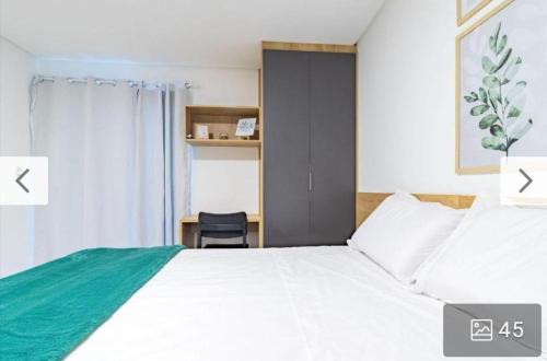 Flat club meridional carneiros