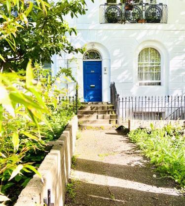 2Bedroom Essex Road, London