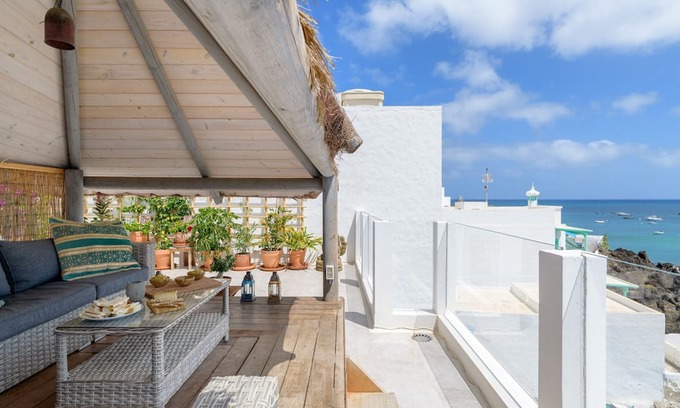 Punta Mujeres Apartment | Ocean Pebbles, The Sound of the Sea