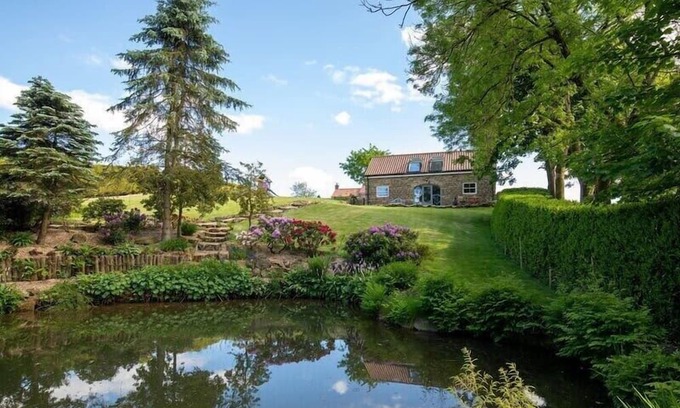 Chop Gate House | Host & Stay | Millfield Cottage