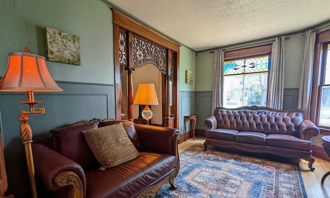 Superior House | Historic House | Frederick J. Loss