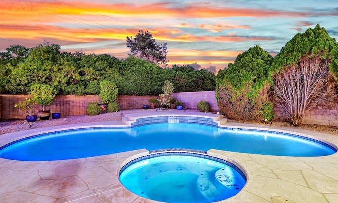 Phoenix House | Amenities Galore! Outdoor Living & lots of Games