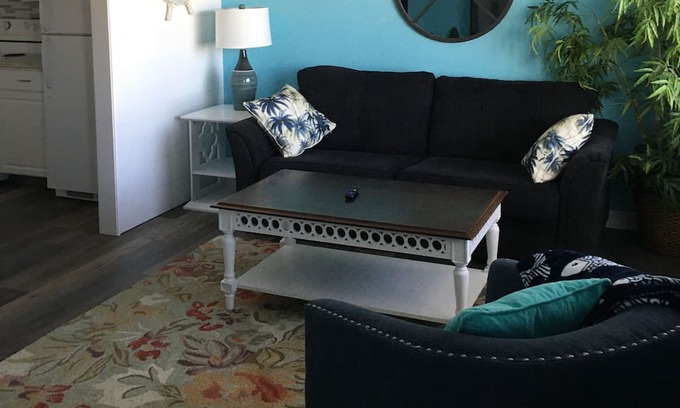 Lake Ozark Condo | ANCHOR’S DOWN WINTER RATES BOOK 2 NIGHTS and GET 3RD NIGHT FREE