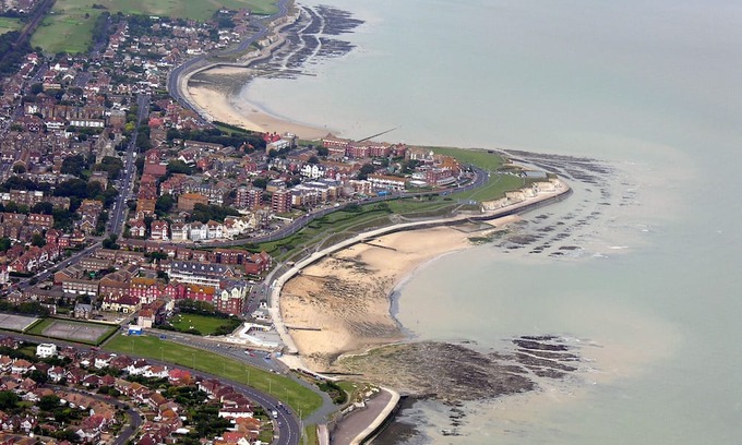 Westgate-on-Sea Apartment | Hartley House Apartment: Westgate -on-Sea. Kent UK