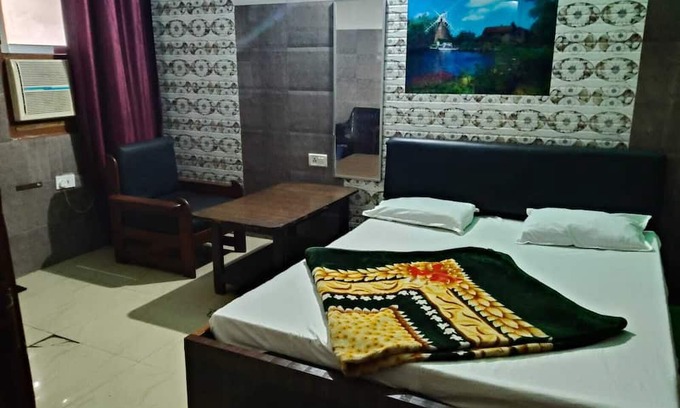 Kanpur Hotel | Hotel Yash Palace Kanpur