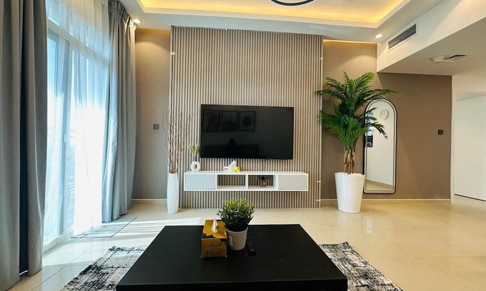 Jumeirah Lake Towers Apartment | Zapbed House-MAY 105