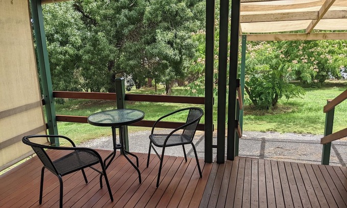 Yass House | Yass farmstay (house)