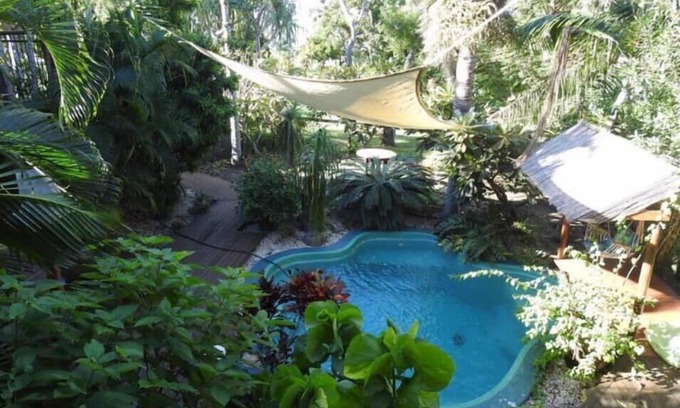 Hideaway Bay House | Hydeaway Haven - Plunge Pool - Beachfront