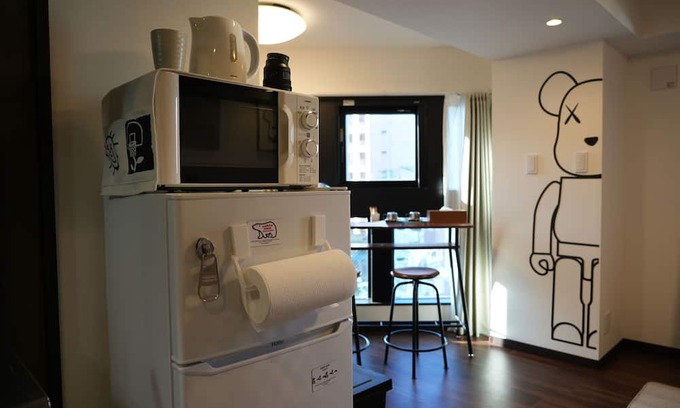 Soemon-cho Apartment | Namba/Dotonbori/Shinsaibashi/8 min. walk/Free WIFI/Max 2 people