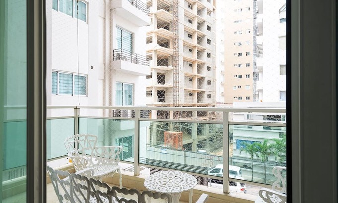 La Arboleda Apartment | CityCenter-Comfy-3br-W/Pool-Gym-A/C-WiFi-YellowKey