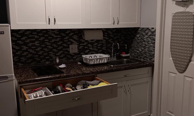 Boyette Springs Apartment | APART STUD COMODO AGRADABLE PARA ESTANCIAS CORTA O LARGA EQUIPADO CON LO BASICO