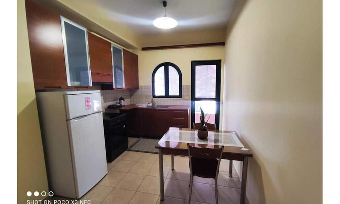 Preveza Apartment | Apartment 'Saint Nicholas House Preveza' with Balcony and Wi-Fi