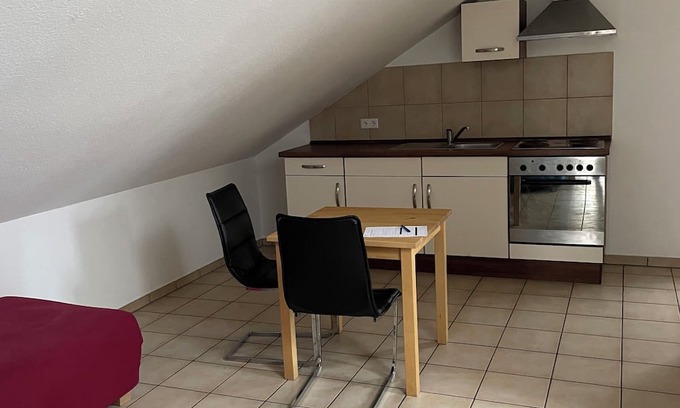Weidenbach Apartment | 70qm Wohnung in Weidenbach für Monteure Studenten Oder als Ferienwohnung