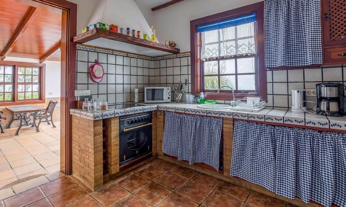 El Granel House | Holiday house Puntallana for 1 - 4 persons with 2 bedrooms - Holiday home