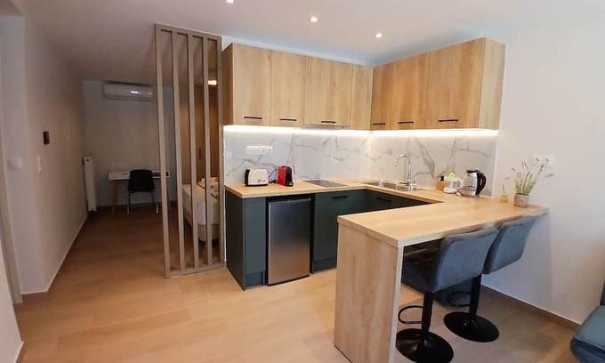 Kallithea Apartment | Junior Suite - 10 Apartments & Suites Athens