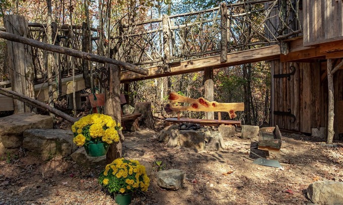 Trenton Other | Whippoorwill Retreat Treehouse "Your EXCLUSIVE stay becomes YOUR UNIQUE STORY"