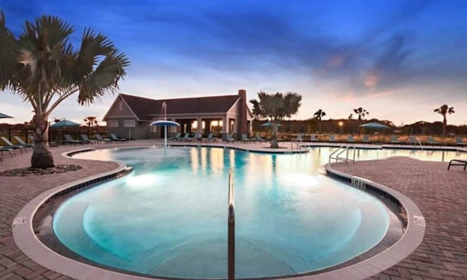 Balm House | Cozy 4 beds / 3 bathrooms house