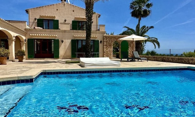 S Horta House | Es Serral Comfortable holiday residence