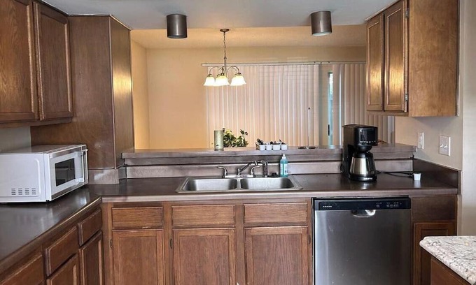 Mobile Condo | Come Stay at Layla’s Haven in Mobile