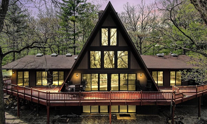 Bull Valley House | Private A-Frame on 5 Acres with a Fishing Pond and Rock Wall