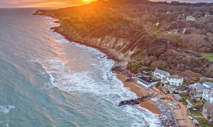 Seaview House | The perfect family base for a relaxing Holiday or short break in Seaview