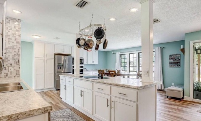 Jacksonville House | Beautiful and spacious 4 Bedroom Home