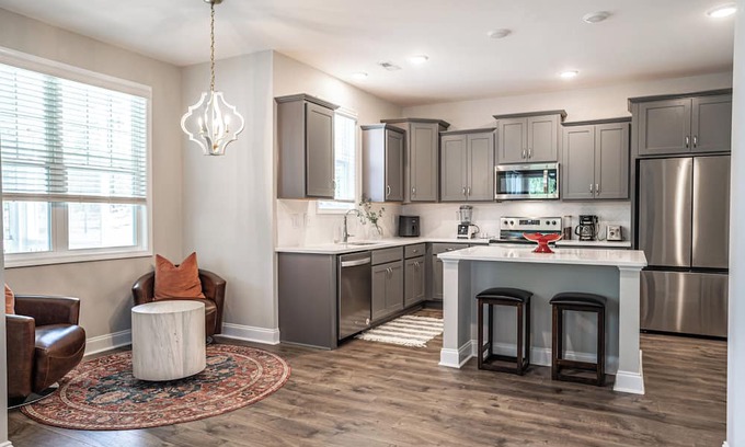 Aberdeen House | Avail US Open! Legacy Lakes Golf Home