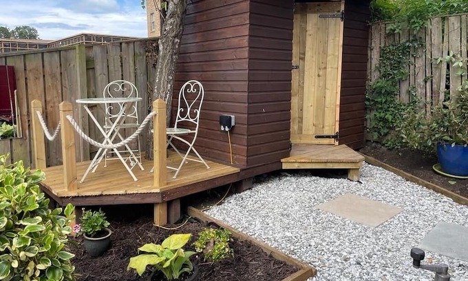 Alnmouth House | Romani Retreat Bow Top Gypsy Caravan Alnmouth Beach